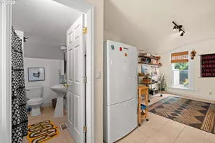 128 NE 74th Ave, Portland, OR 97213 - Photo 19