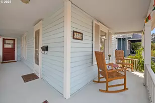 128 NE 74th Ave, Portland, OR 97213 - Photo 5