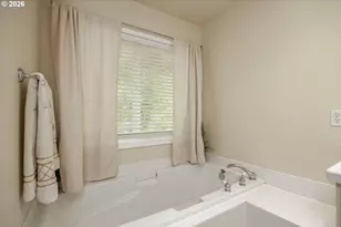 16713 NW Countryridge Dr, Portland, OR 97229 - Photo 13