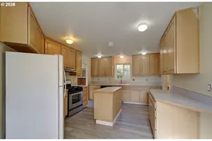 3917 NE 39th St, Vancouver, WA 98661 - Photo 9