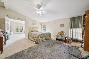 609 NE South Shore Rd, Portland, OR 97211 - Photo 25