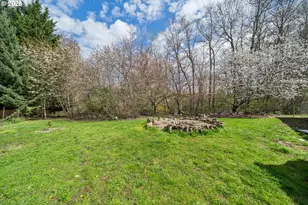 609 NE South Shore Rd, Portland, OR 97211 - Photo 37