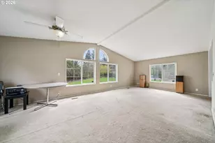 609 NE South Shore Rd, Portland, OR 97211 - Photo 9