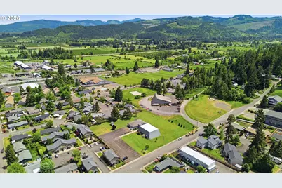 552 Holbrook Ln, Creswell, OR 97426 - Photo 37