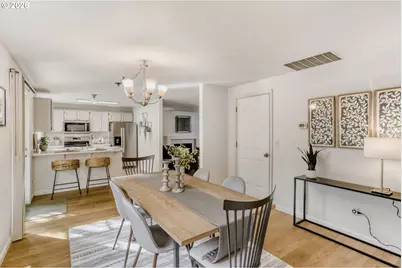 17888 SW Robert Ln, Beaverton, OR 97078 - Photo 9