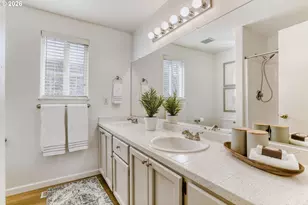 17888 SW Robert Ln, Beaverton, OR 97078 - Photo 17