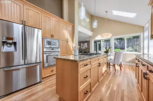 14232 Meadow Grass St, Lake Oswego, OR 97035 - Photo 7