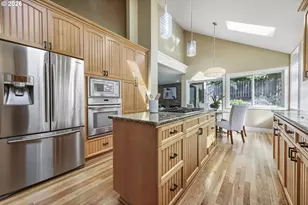 14232 Meadow Grass St, Lake Oswego, OR 97035 - Photo 9
