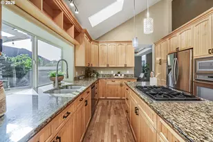 14232 Meadow Grass St, Lake Oswego, OR 97035 - Photo 5