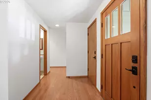 15014 SE Meadow Park Dr, Vancouver, WA 98683 - Photo 3