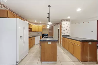 7100 NE 151st Cir, Vancouver, WA 98686 - Photo 5
