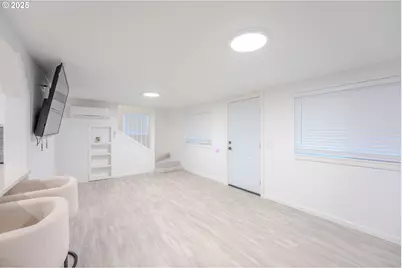 15550 SE Tickle Creek Rd, Boring, OR 97009 - Photo 9