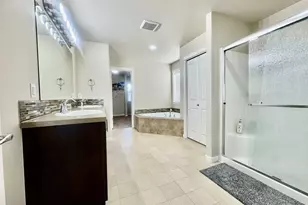 277 SW Mount Rainier St, McMinnville, OR 97128 - Photo 25