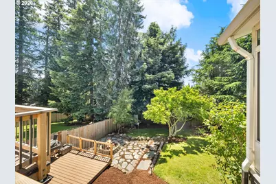11336 NW Kenzie Ln, Portland, OR 97229 - Photo 43