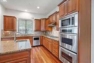 5823 NW Inglewood Ct, Camas, WA 98607 - Photo 11