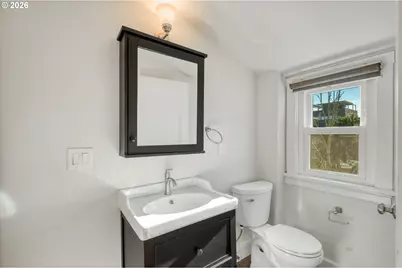 3724 SE Franklin St, Portland, OR 97202 - Photo 13