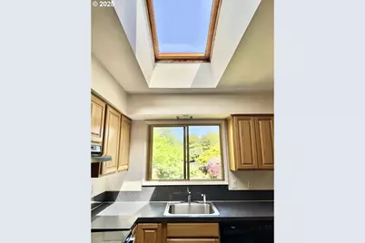 3602 NE 134th Ave, Portland, OR 97230 - Photo 11