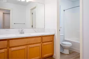 13398 SW MacBeth Dr, Tigard, OR 97224 - Photo 33