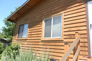 210 W Franklin St, Bingen, WA 98605 - Photo 3