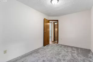 210 W Franklin St, Bingen, WA 98605 - Photo 19