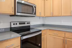 2519 Justine Ln, Eugene, OR 97404 - Photo 15