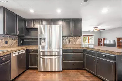 19723 Buck Canyon Rd, Bend, OR 97702 - Photo 13