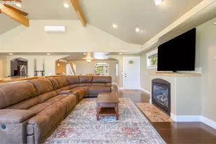 19723 Buck Canyon Rd, Bend, OR 97702 - Photo 9