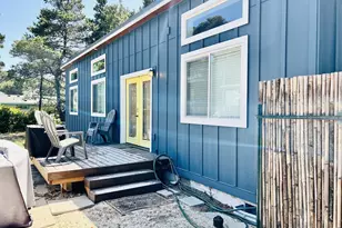 4570 Heceta St, Florence, OR 97439 - Photo 5