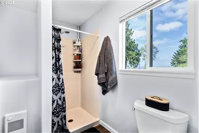 203 Williams Finney Rd, Kelso, WA 98626 - Photo 15