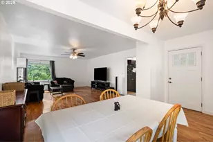 203 Williams Finney Rd, Kelso, WA 98626 - Photo 5