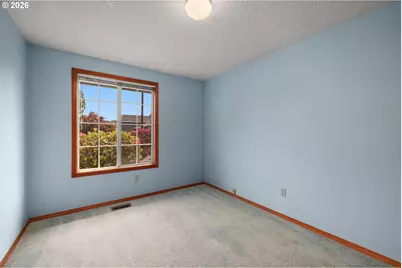 701 SW Linneman Ct, Gresham, OR 97030 - Photo 21