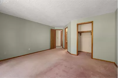 701 SW Linneman Ct, Gresham, OR 97030 - Photo 19