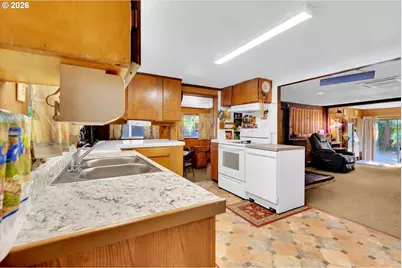 1308 NE 10th St, Battle Ground, WA 98604 - Photo 13