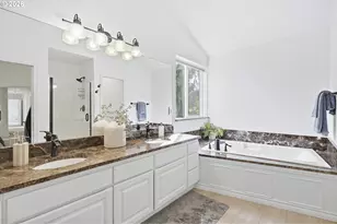 10941 SW Prestwick Ct, Wilsonville, OR 97070 - Photo 25