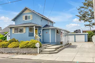 560 S Downing St, Seaside, OR 97138 - Photo 1