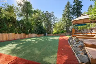 2262 Todd St, Eugene, OR 97405 - Photo 43