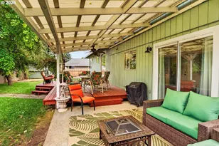 2261 SW 195th Ave, Beaverton, OR 97003 - Photo 39