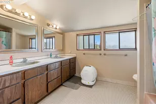 1122 SE 1st St, Winlock, WA 98596 - Photo 31