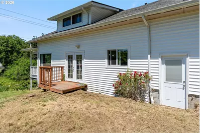 1122 SE 1st St, Winlock, WA 98596 - Photo 17