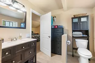 1122 SE 1st St, Winlock, WA 98596 - Photo 25