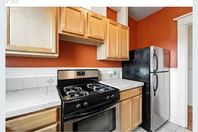 2109 NW Irving St #304, Portland, OR 97210 - Photo 19