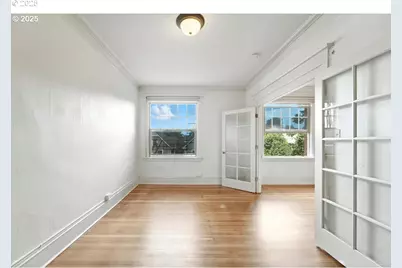 2109 NW Irving St #304, Portland, OR 97210 - Photo 15