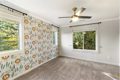 14439 SE Crystal St, Portland, OR 97236 - Photo 27