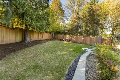 14439 SE Crystal St, Portland, OR 97236 - Photo 39
