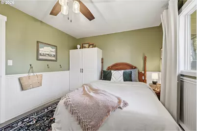 241 NE Azalea Dr, Adair Village, OR 97330 - Photo 23