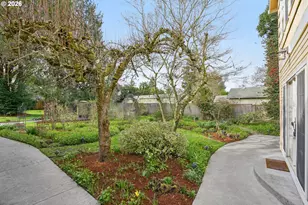 7108 NE Going St, Portland, OR 97218 - Photo 39