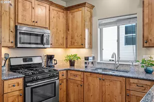 380 NW Reed Ln, Dallas, OR 97338 - Photo 27