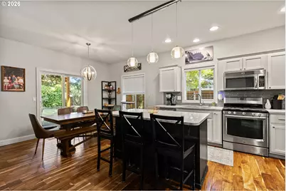 1350 N 24th Ct, Washougal, WA 98671 - Photo 5