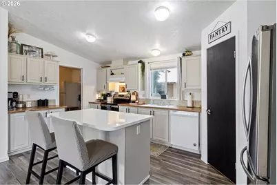 426 Cedar St, Yoncalla, OR 97499 - Photo 9