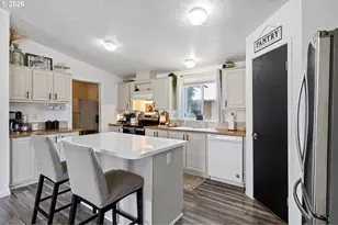 426 Cedar St, Yoncalla, OR 97499 - Photo 9